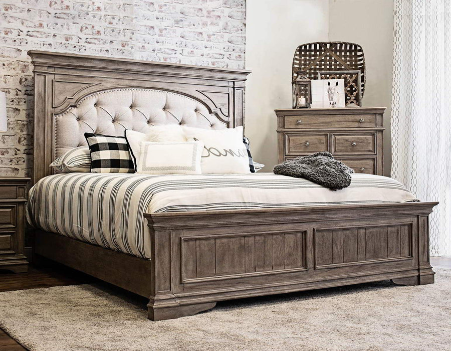 Steve Silver Highland Park Queen Panel Bed in Waxed Driftwood